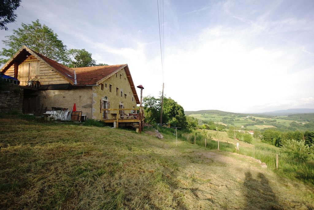 Les Grandes Fontaines Bed & Breakfast La Longine Eksteriør bilde