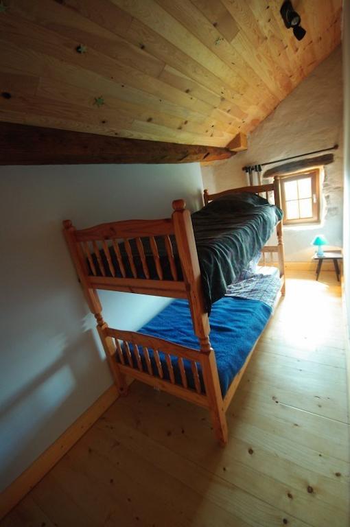 Les Grandes Fontaines Bed & Breakfast La Longine Rom bilde