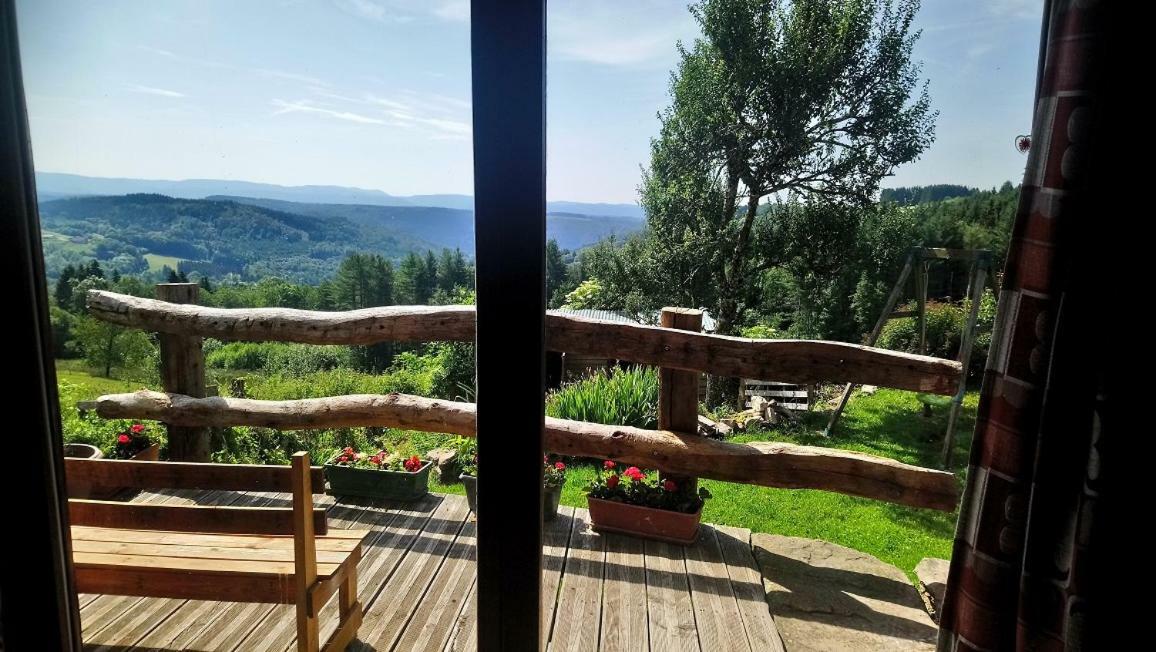 Les Grandes Fontaines Bed & Breakfast La Longine Eksteriør bilde